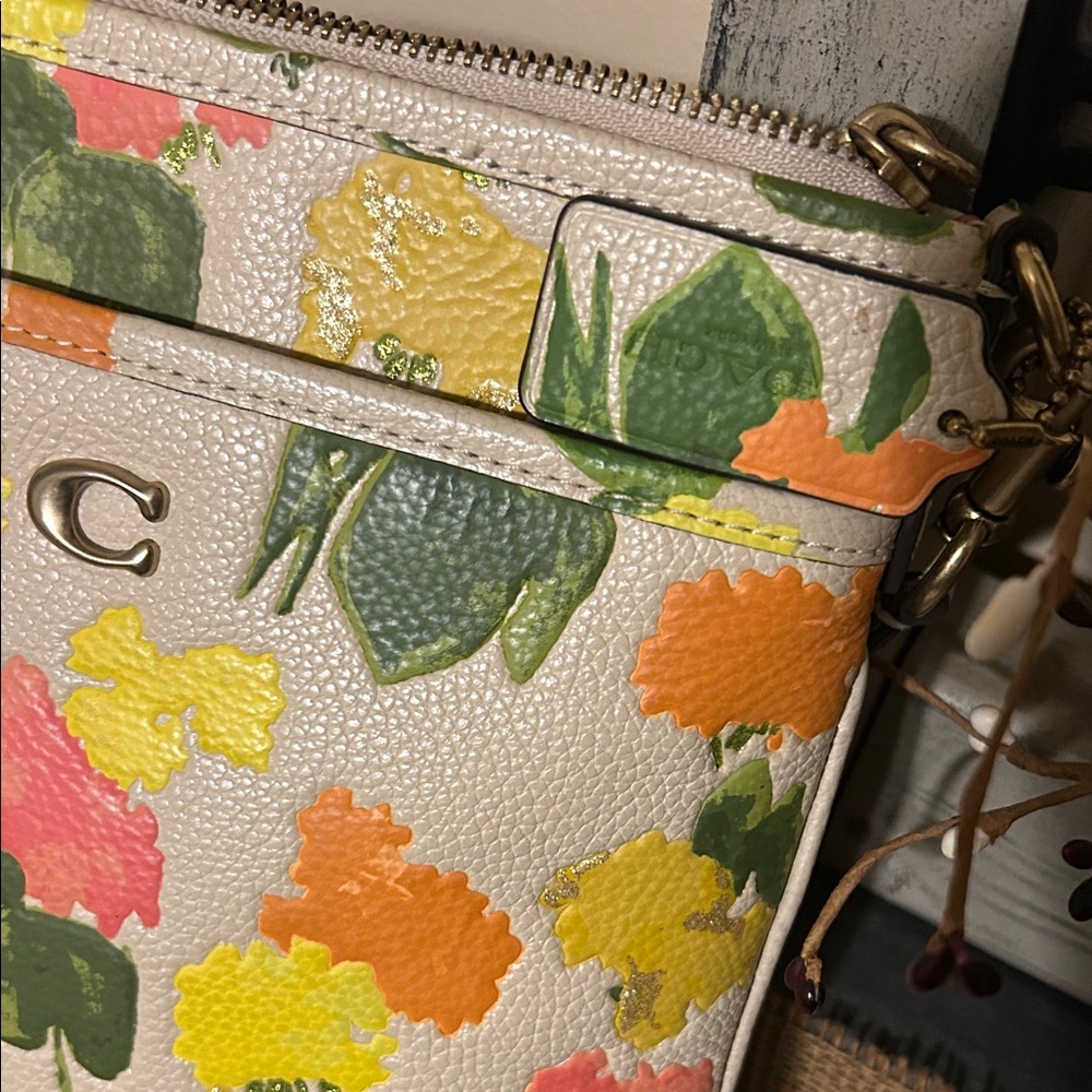 Coach Floral Crossbody Bag in Cream and Orange - Picture 2 of 9